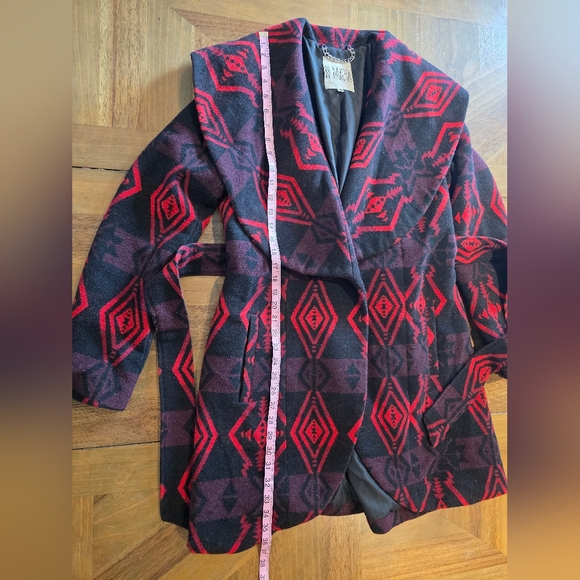 BB DAKOTA Southwest Aztec Coat Wrap Davida Black Jacket Sz Medium Tribal Print - Picture 6 of 12
